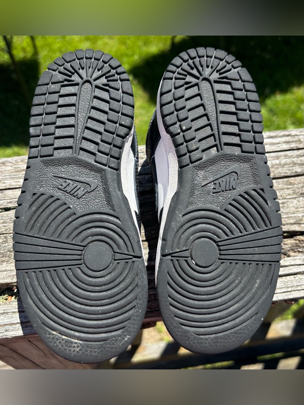 Nike Kids Black and White Low-Top Sneakers — Youth Athletic Shoes - Picture 4 of 5